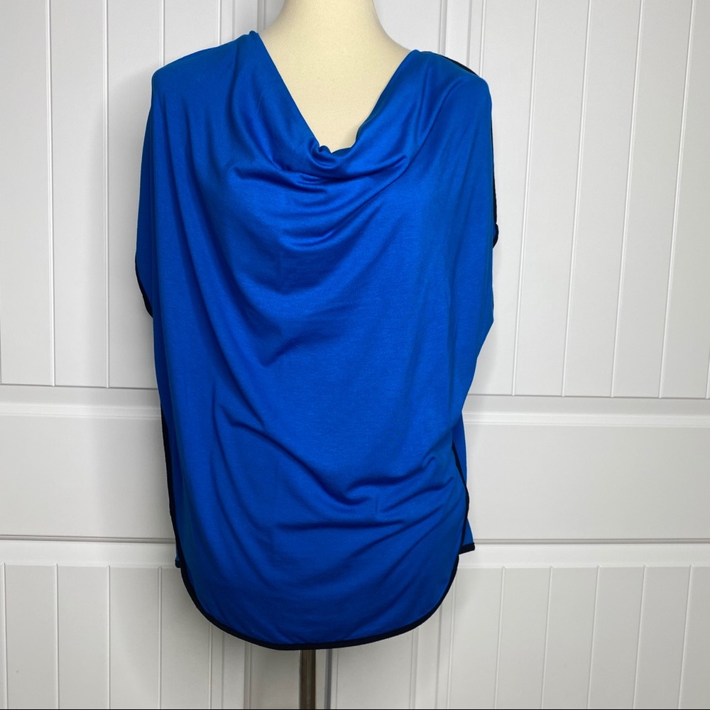 Josephine Sport kimono style blue top size large
